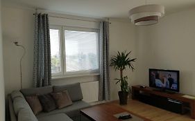 Hennela Apartament Parking Gratis
